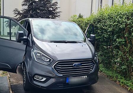 Ford Transit Custom Transit Tourneo Custom L2H1; Familientransporter