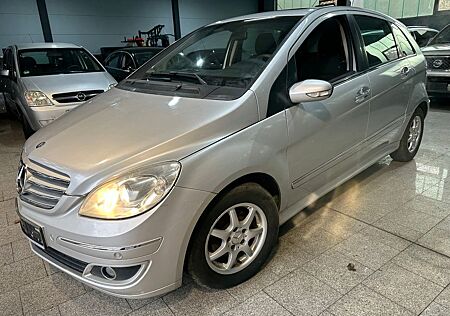 Mercedes-Benz B 150 B -Klasse *AUTOMATIK*NAVI*TÜV NEU*1.H