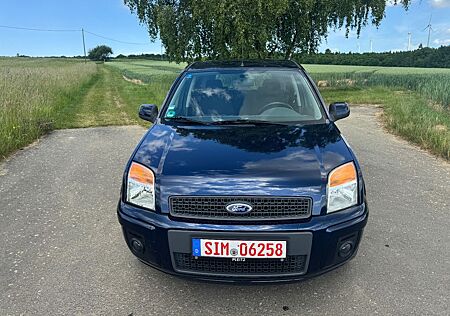Ford Fusion Trend