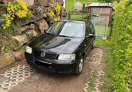 VW Polo Volkswagen - 6N2, 1.4MPI (60PS), TÜV 03.26