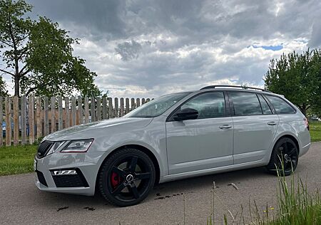 Skoda Octavia 2.0 TSI RS Combi RS