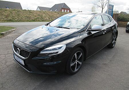 Volvo V40 D2 R-Design