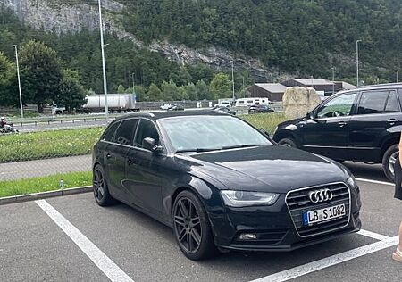 Audi A4 2.0 TDI (DPF) 125kW quattro S line Avant ...