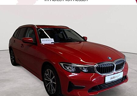 BMW 318d Touring A Advantage PANO AHK LiveC