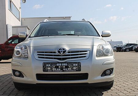 Toyota Avensis Kombi 1.8 Sol
