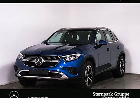 Mercedes-Benz GLC 300 de 4M AHK+Pano+Kamera+Distronic+WinterP.