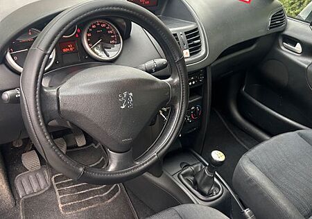 Peugeot 207 Filou 90 Filou *TÜV 03.27*