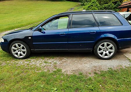 Audi A4 1.8 Avant -