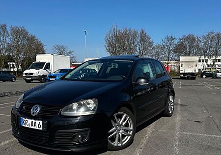 VW Golf Volkswagen 1.9 TDI GT Sport Schiebedach Apple Carplay