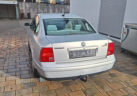 VW Passat Volkswagen 2.8 V6 4motion