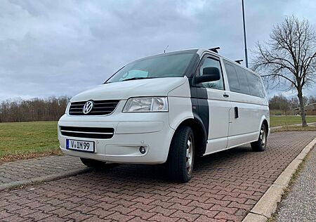 VW T5 Caravelle Volkswagen T5 Camper langer Radstand Motor überholt TÜV