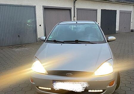 Ford Focus 1.4 -