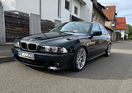 BMW 525i Automatik Exclusive Edition