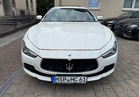 Maserati Ghibli 3,0 Diesel Automatik Kamera/Navi/Leder/F1