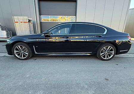BMW 750 Li xDrive+M-Paket+Navi/TV+Fond-Entertainment