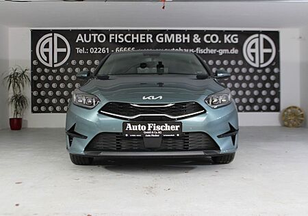 Kia Cee'd ceed / Ceed 1.5 T-GDI Spirit