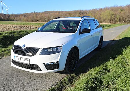 Skoda Octavia 2.0 TDI DSG RS Combi RS