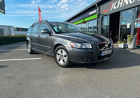 Volvo V50 D2 Business Edition StHz. SHZ Temp. 8fach AT Mot