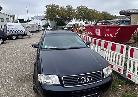 Audi A6 2.4 tiptronic quattro Avant -