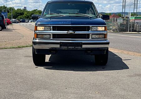 Chevrolet Suburban 5.7 4x4 B