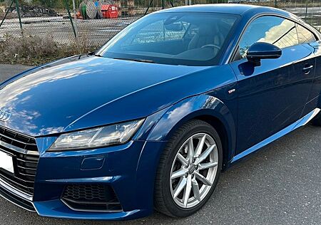 Audi TT Coupe 2.0 TFSI S Tronic Quattro