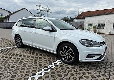 VW Golf Volkswagen 1.6 TDI DSG Join Variant