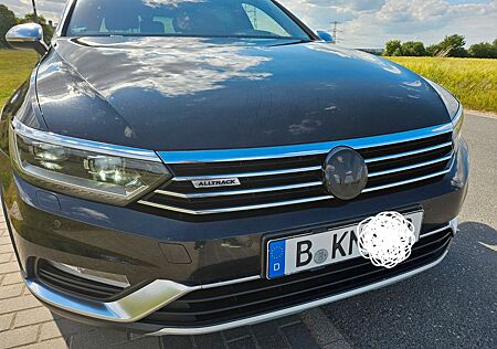 VW Passat Alltrack Volkswagen 2.0 TDI SCR 176kW DSG BMT 4M...