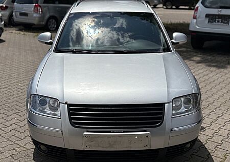 VW Passat Variant Volkswagen V6 TDI Automatik*AHK*Tüv 08/26