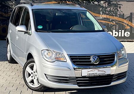 VW Touran Volkswagen United 2.HAND*AHK*SHZ*NAVI*SHEFT*XENON