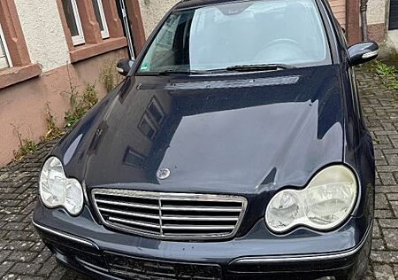 Mercedes-Benz C 200 KOMPRESSOR T AVANTGARDE 2. Hand TÜV 01/26