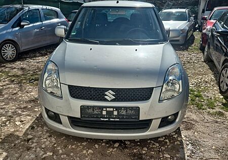 Suzuki Swift 1,3 Club Club