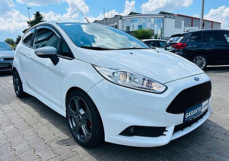 Ford Fiesta ST Performance+Kamera+PDC+SHZ+Xenon+LED+