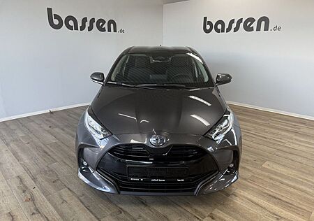 Toyota Yaris Hybrid 116 1.5 VVT-i Team Deutschland