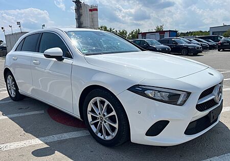 Mercedes-Benz A 180 d/LED/Leder/Sithz/Navi/Klima/Facelift/Alu