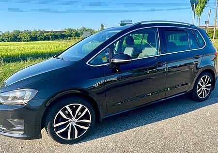 VW Golf Sportsvan Volkswagen 1.4 TSI DSG Highline Highline