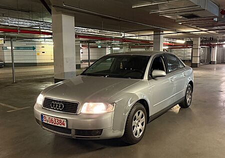 Audi A4 2.0 -
