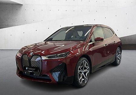 BMW iX xDrive40 Edition Sport Park-Assistent Panoram