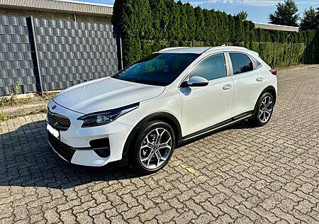 Kia XCeed 1.4 T-GDI DCT Xdition Digi-Tacho Garantie