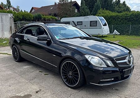 Mercedes-Benz E 350 Coupe Panorama Bang&Olufsen Memory Xenon