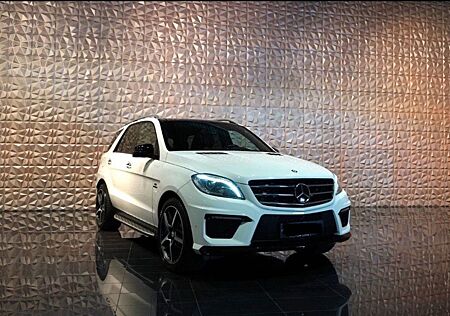 Mercedes-Benz ML 63 AMG 4MATIC AMG