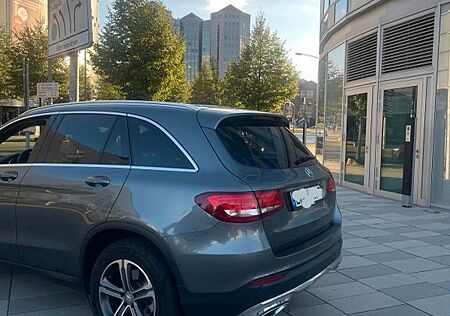 Mercedes-Benz GLC 250 d 4MATIC Autom. -