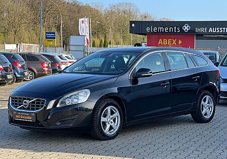 Volvo V60 Kombi Momentum