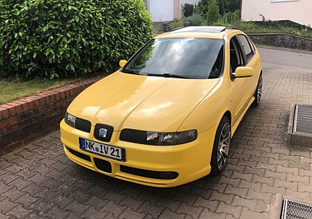 Seat Leon 1.9 TDI Top Sport *TÜV NEU*SCHECKHEFT*