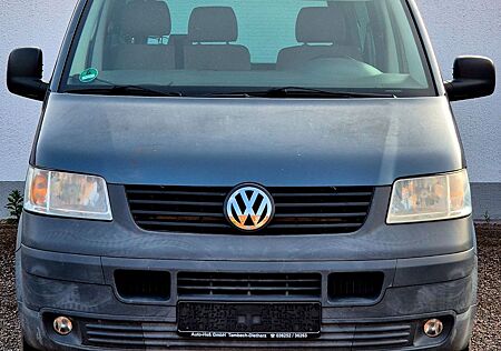 VW T5 Caravelle Volkswagen 9-Sitzer