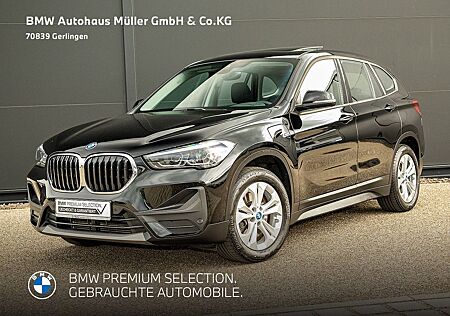 BMW X1 xDrive25eA Glasdach LED DAB Navi SH PDC 1VB