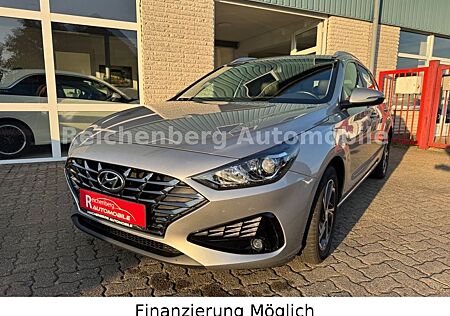 Hyundai i30 gebraucht kaufen Hyundai i30 cw Select Mild-Hybrid