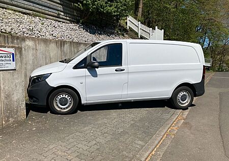Mercedes-Benz Vito Mercedes 111 CDI gepflegter Transporter