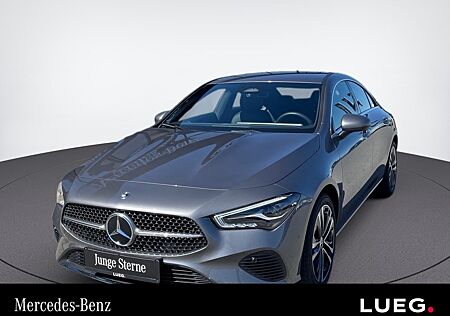 Mercedes-Benz CLA 180 PROGRESSIVE+RÜCKFKAM+LENKRHZ+LED