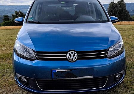 VW Touran Volkswagen 1.6 TDI CUP