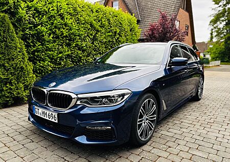 BMW 530d xDrive Tour M Sport ACC HUD Pano Harman